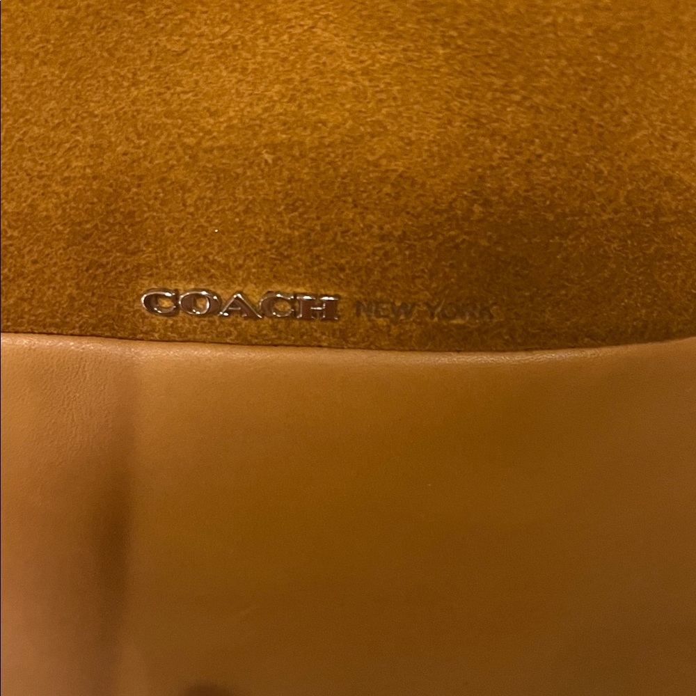 FINAL PRICE COACH Tan Leather/Suede Large Burrough Bag - Picture 2 of 16